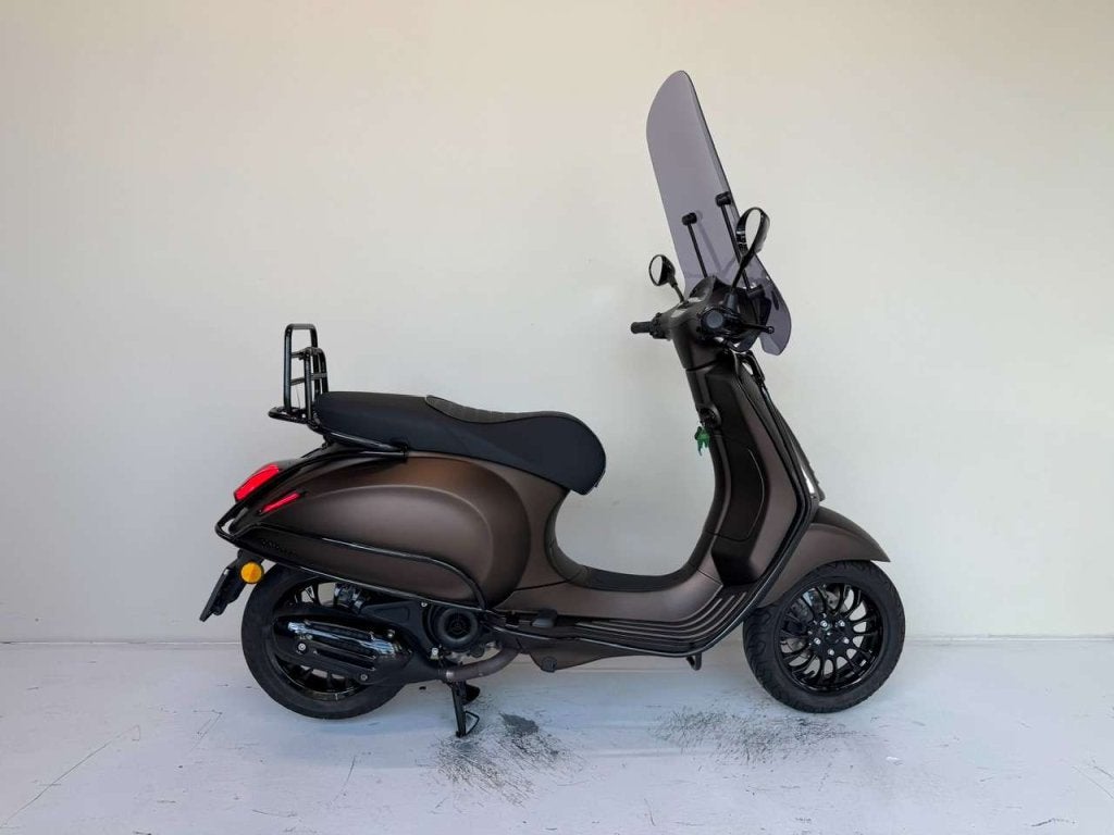 Vespa Sprint Brom 45k/m, BWJ 2023, Opaco Marrakech Brown, Niet ingevuld, Gebruikt, Maximaal 45 km/u, Niet ingevuld