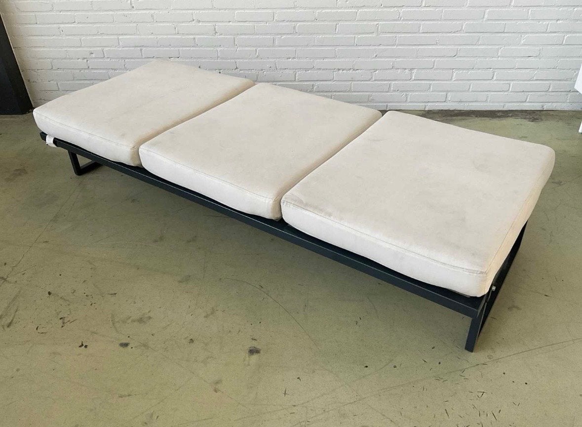 Mesonica Loungebed - Comfortabel en Stijlvol, Tuin en Terras, Ophalen, Zo goed als nieuw, Metaal