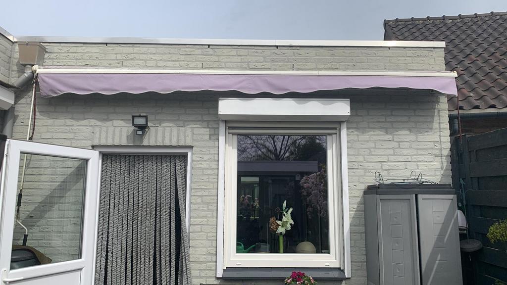 Gebruikt zonnescherm, breedte 4 meter  2,5 uitval handbedien, Ophalen, Gebruikt, Elektrisch, 150 tot 300 cm