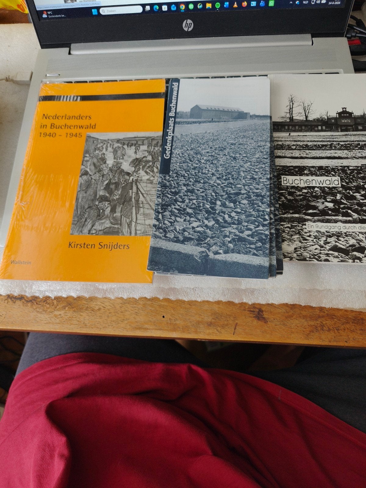 Nederlanders in Buchenwald 40-45 + kaarten, folders+ boekje, Tweede Wereldoorlog, Nieuw, Ophalen of Verzenden, Algemeen