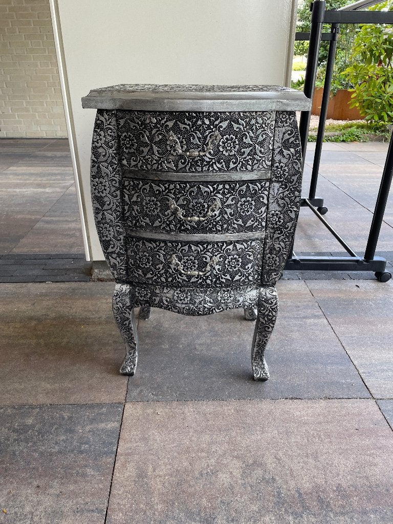 Kastje brocante zilver, Ophalen