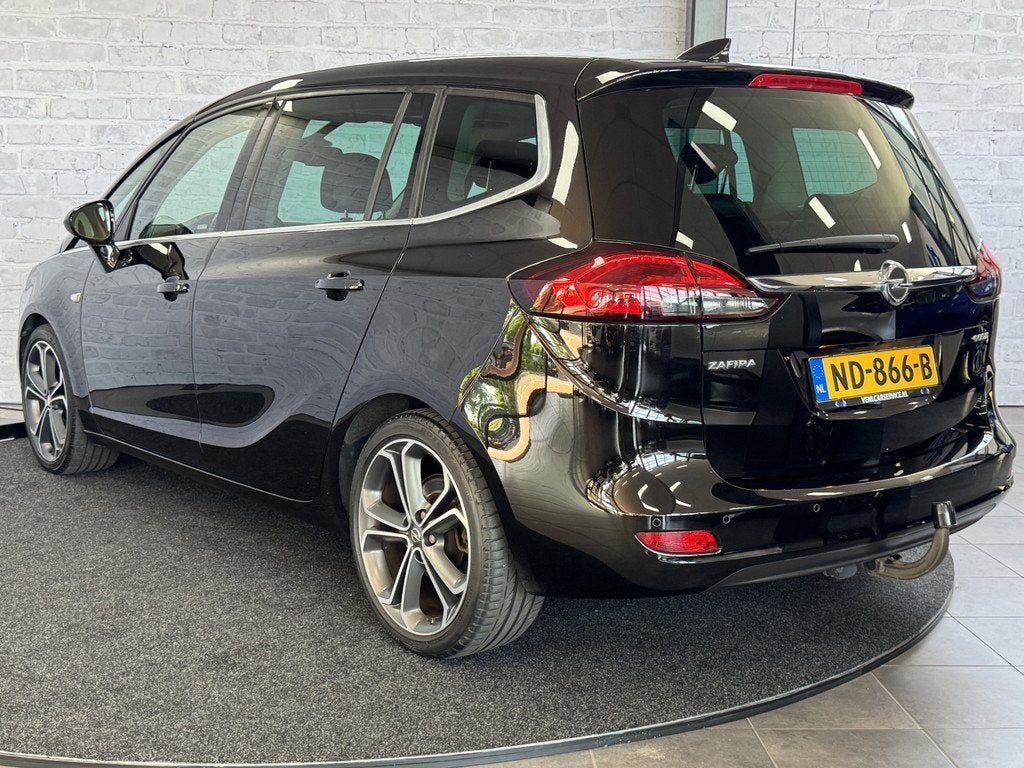 Opel Zafira 1.4 Turbo Business Executive 7p. Pano Trekhaak A, Auto's, Opel, Gebruikt, 4 cilinders, 7 stoelen, Zwart