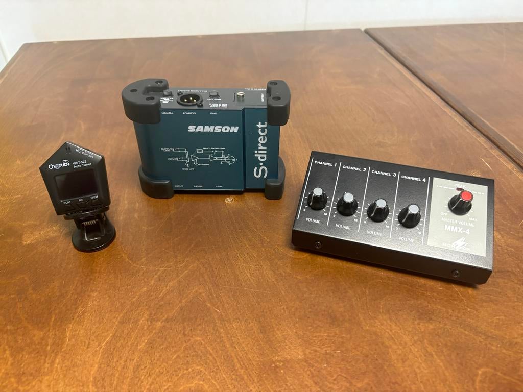 Audio set: Auto tuner, DI-box, Monacor mixer, Ophalen of Verzenden, Gebruikt
