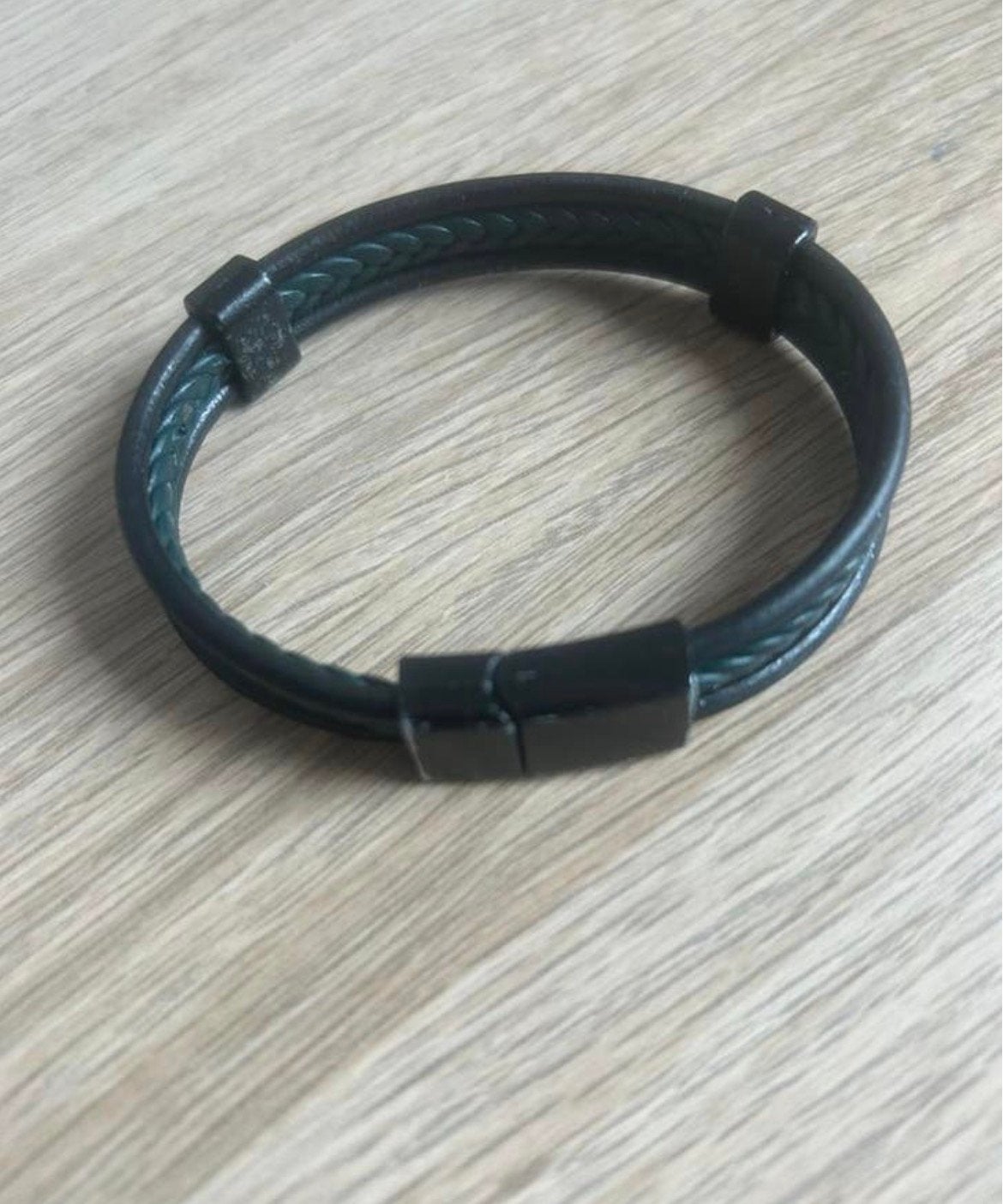 Stijlvolle Echt Leren Heren Armband – Tijdloos & Stoer, Ophalen of Verzenden, Nieuw, Groen, Leer