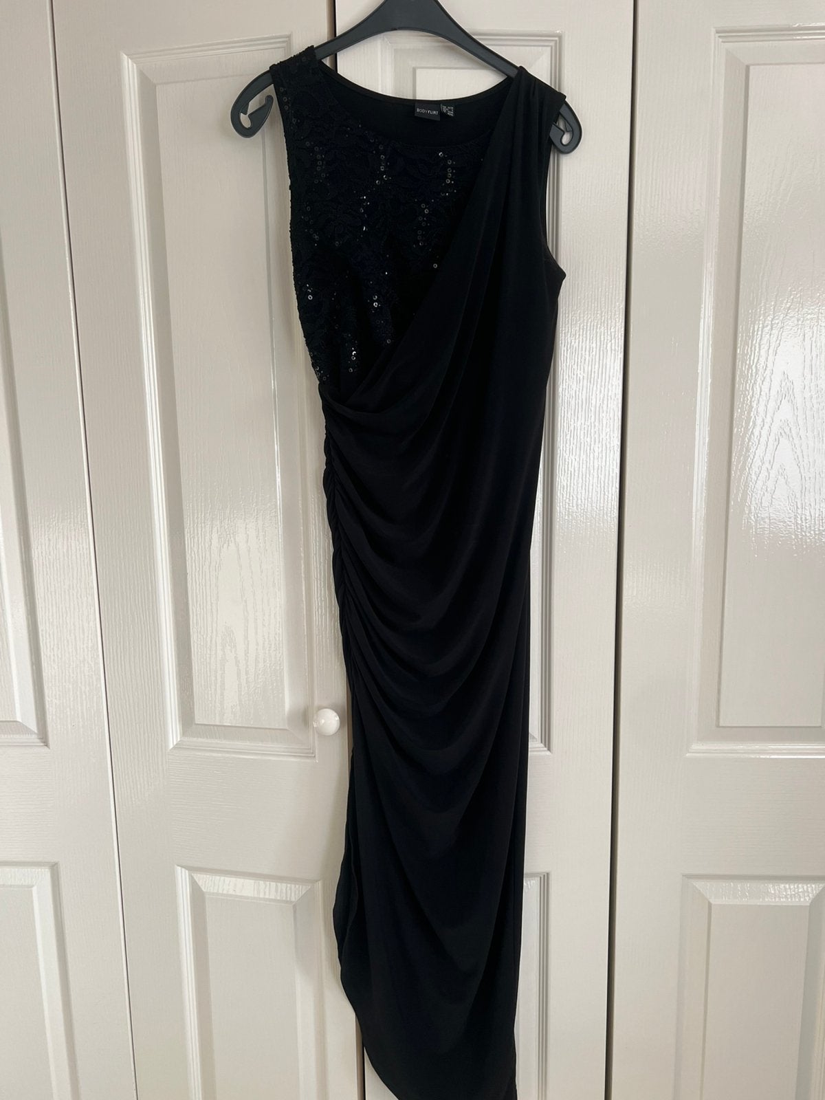 Zwarte avond/gala jurk maat S, Kleding | Dames, Jurken, Maat 38/40 (M), Zwart, Ophalen of Verzenden, Zo goed als nieuw