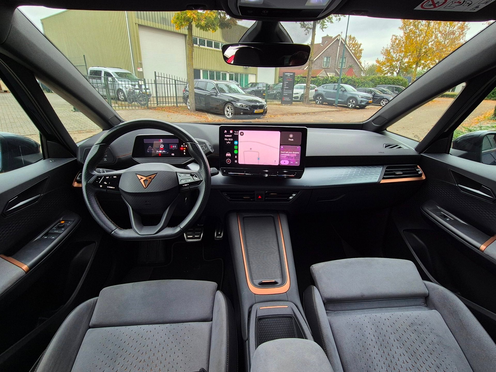 Cupra Born Performance One 62 kWh 94% SOH Volle optielijst A, Auto's, Automaat, Achterwielaandrijving, Gebruikt, Blauw