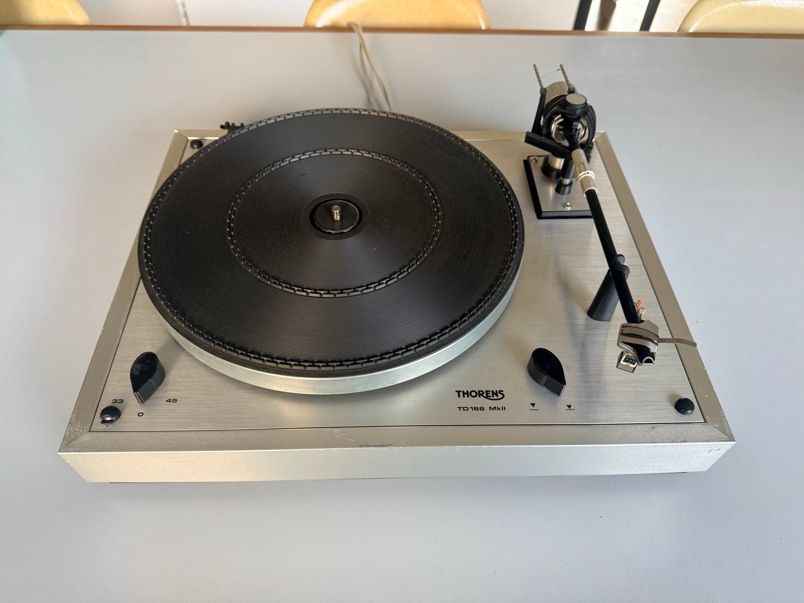 Thorens TD 166 MKII Platenspeler met Ortofon F 15 S, Audio, Tv en Foto, Ophalen of Verzenden, Gebruikt, Platenspeler, Thorens