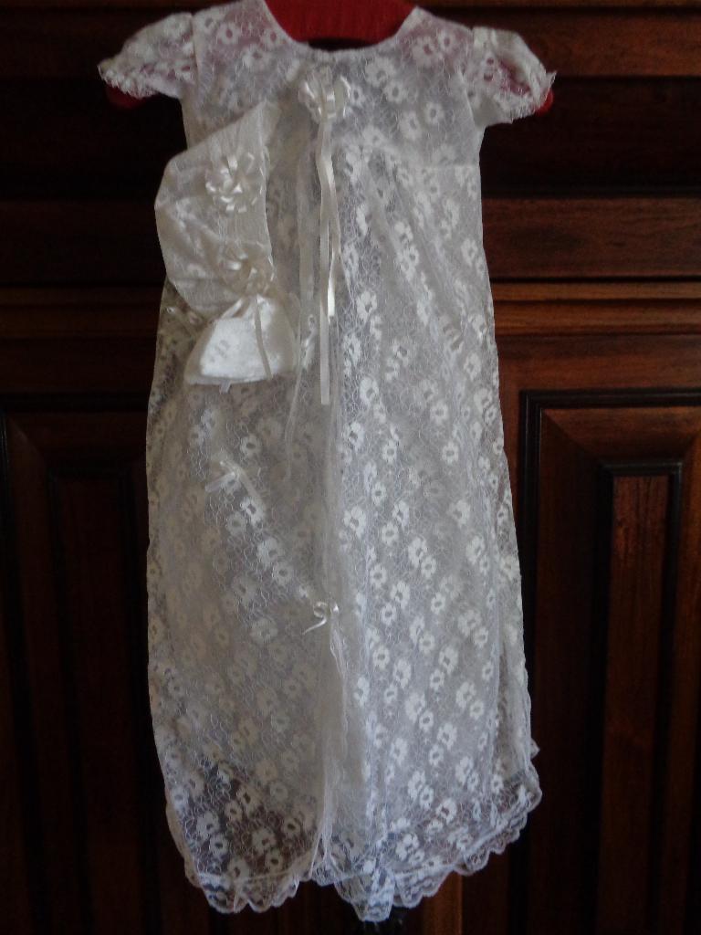 witte kante doopjurk nieuw in doos met slofjes en mutsje, Kinderen en Baby's, Ophalen of Verzenden, Nieuw, Jongetje of Meisje