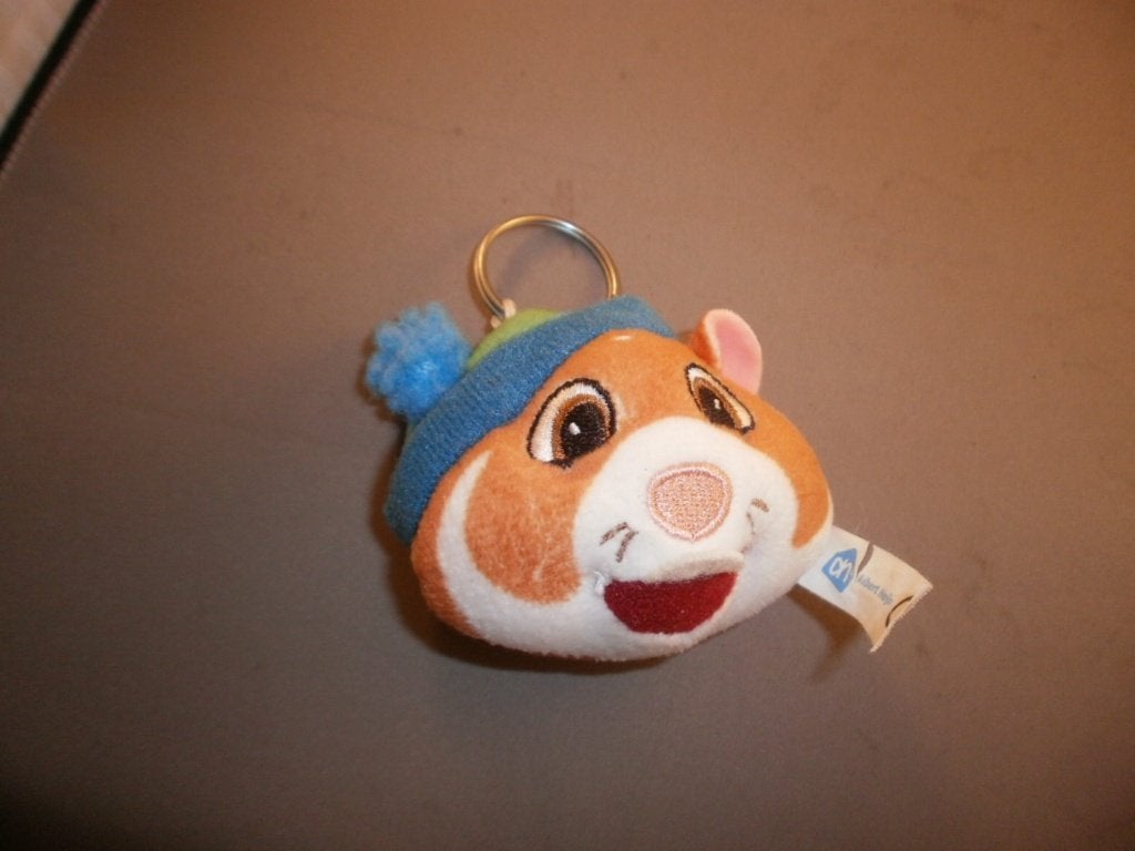 Albert Heijn  ah hamster sleutel hanger bruin wit met muts, Verzamelen, Ophalen of Verzenden, Nieuw, Dier of Natuur