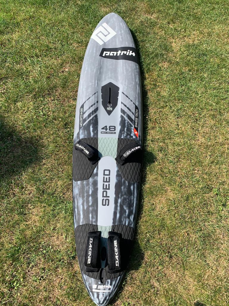 Patrik Speed 48 speedboard laatste model 2024/2026, Watersport en Boten, Windsurfen, Ophalen, Gebruikt, 5 tot 6.5 m², Minder dan 250 cm