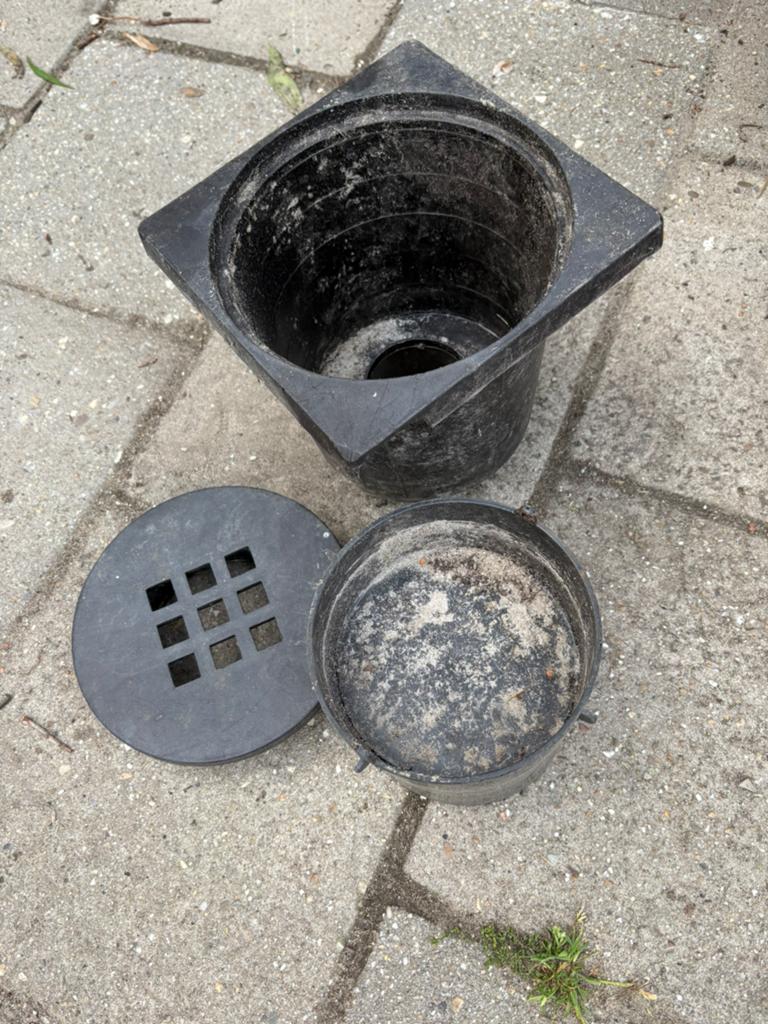 Regenafvoer putje, Doe-het-zelf en Verbouw, Buizen en Afvoer, Ophalen, Pvc, Minder dan 2 meter, 80 mm of meer