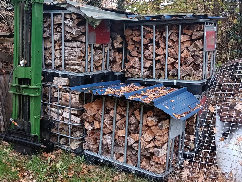 Mooi droog openhaardhout - 3 jaar gedroogd, Tuin en Terras, Haardhout, 3 tot 6 m³, Ophalen of Verzenden, Overige houtsoorten, Blokken