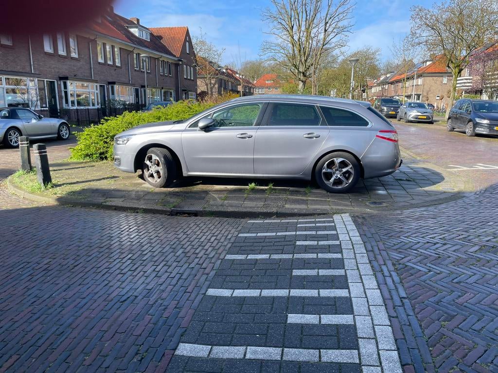 Peugeot 508 1.6 E-thp 121KW/165PK SW 2015 Grijs, Auto's, Voorwielaandrijving, 745 kg, 164 pk, 4 cilinders