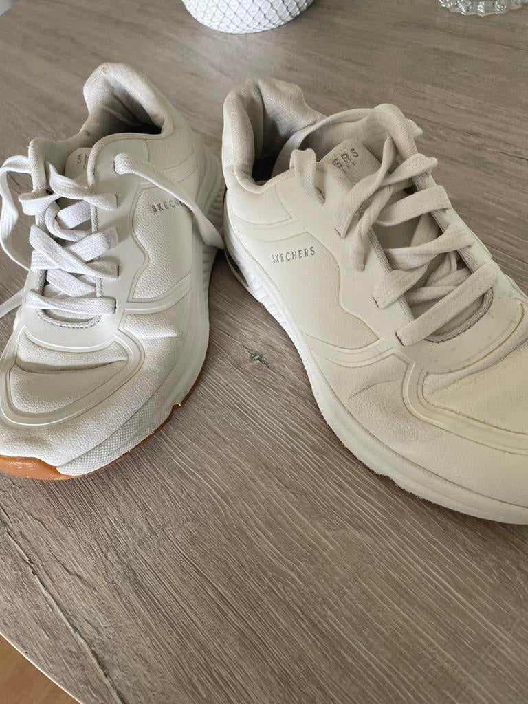 Sneakers, Ophalen of Verzenden, Zo goed als nieuw, Sneakers of Gympen