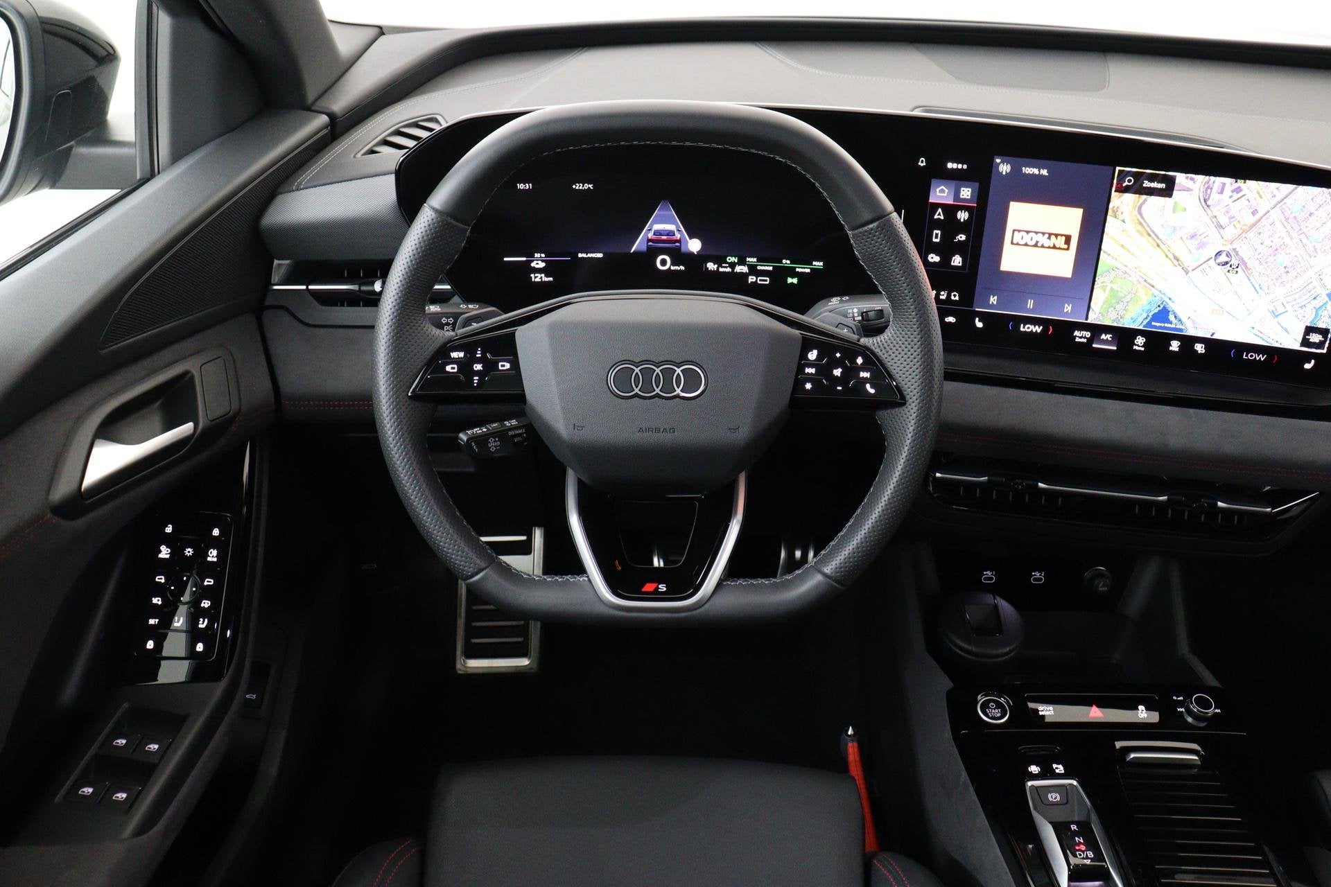Audi Q6 SPORTBACK E-TRON S EDITION PERFORMANCE 100 kWh -PANO, Auto's, Automaat, 12 maanden, Gebruikt, Origineel Nederlands