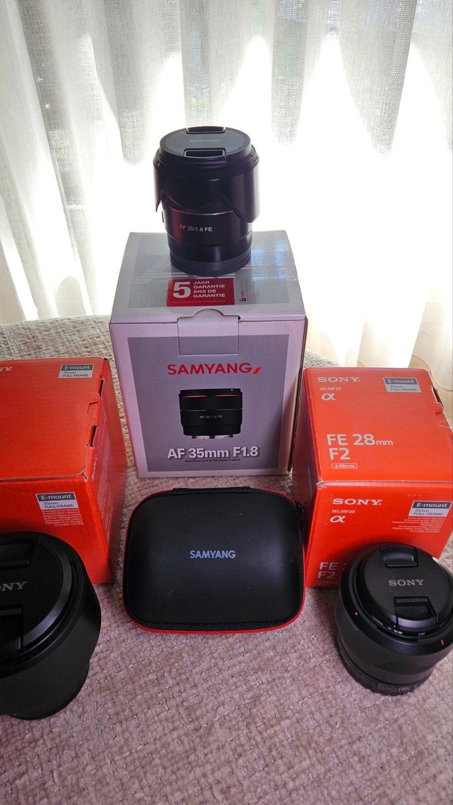 Sony & Samyang objectieven voor Sony E-mount, Ophalen of Verzenden, Zo goed als nieuw, Standaardlens, Beschermhoes/tas