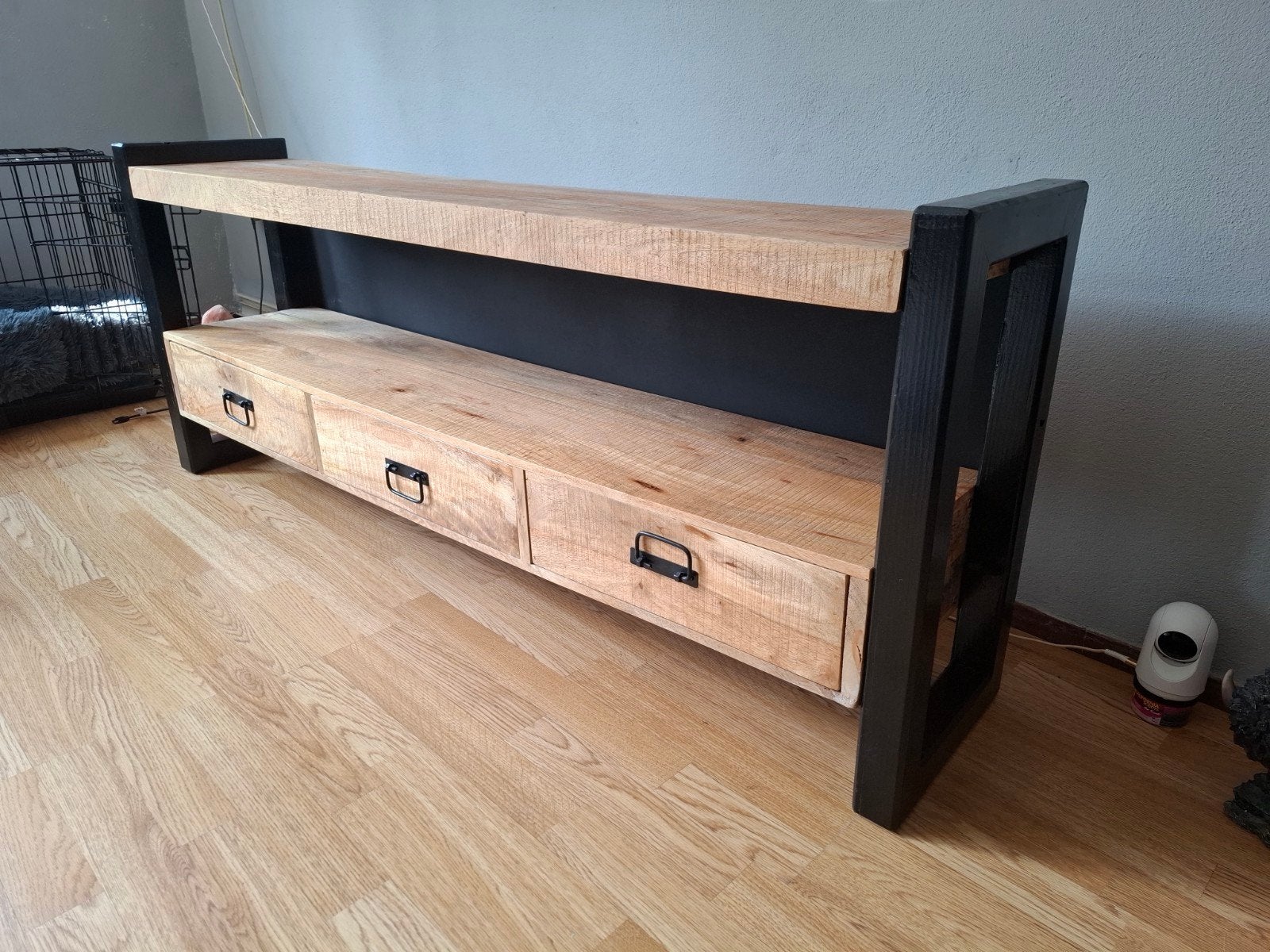 mango tv meubel, Ophalen, 100 tot 150 cm, Zo goed als nieuw, Minder dan 100 cm