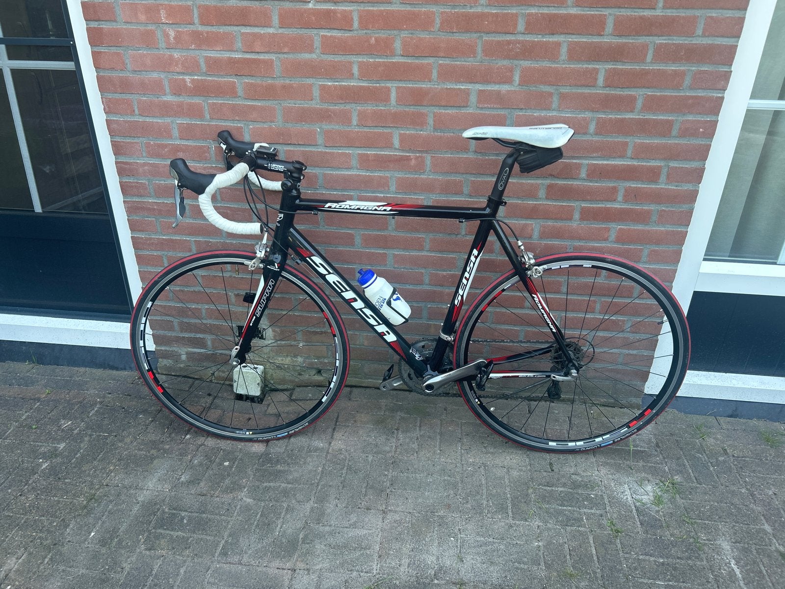 Sensa Romagna Racefiets Zwart/Rood/Wit met Accessoires, Carbon, Zo goed als nieuw, Meer dan 20 versnellingen, Ophalen