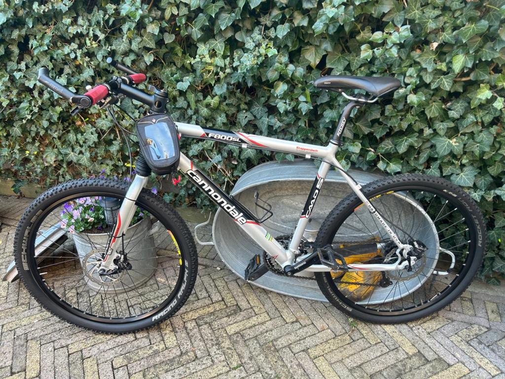 ALS NIEUW CANNONDALE MOUNTAINBIKE zie fotos en omschrijving, Fietsen en Brommers, Fietsen | Mountainbikes en ATB, Ophalen of Verzenden