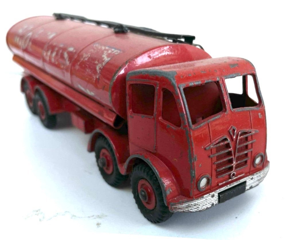 Vintage Dinky Toys Foden Mobilgas Tankwagen - Rood, Ophalen of Verzenden