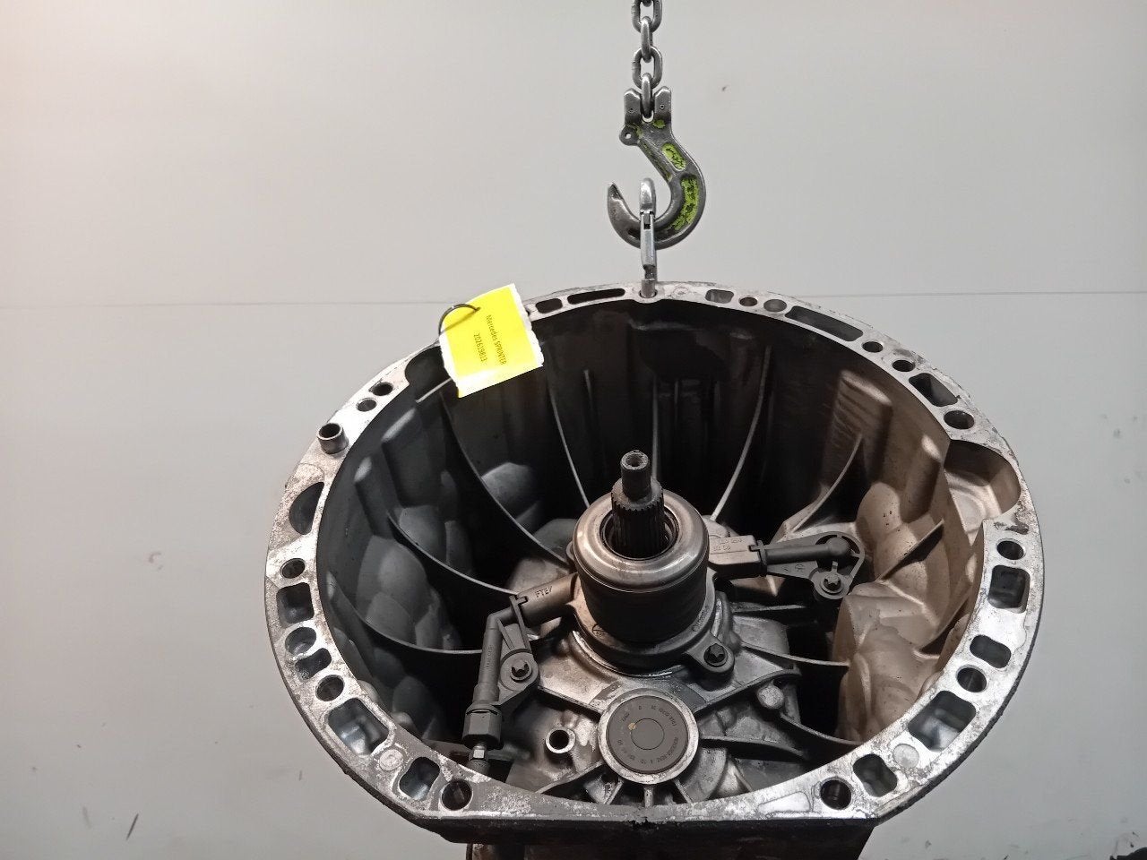 Versnellingsbak schakel Mercedes-Benz Sprinter, Onderdelen@venauto.nl, Van der Ven Autorecycling B.V., Gebruikt, Ettenseweg 76, 4706 PB Roosendaal, The Netherlands