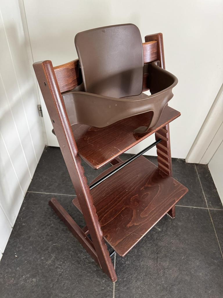Stokke triptrap kinderstoel bruin, Ophalen, Zo goed als nieuw, Meegroeistoel