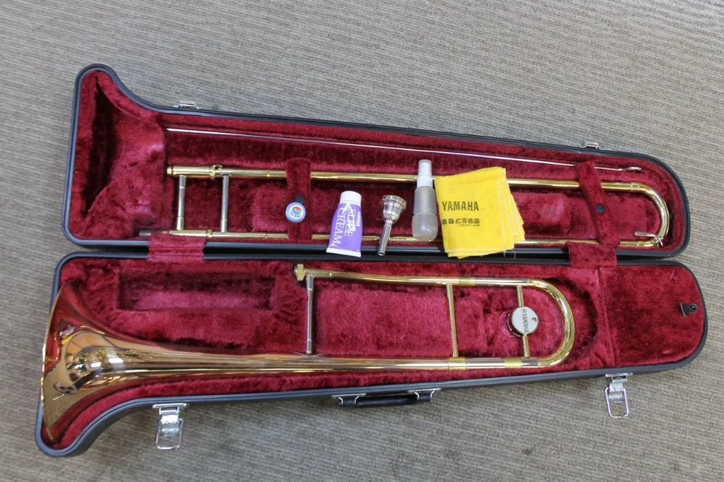 Yamaha YSL-3530R Tenor Trombone, Muziek en Instrumenten, Blaasinstrumenten | Trombones, Ophalen of Verzenden, Tenor