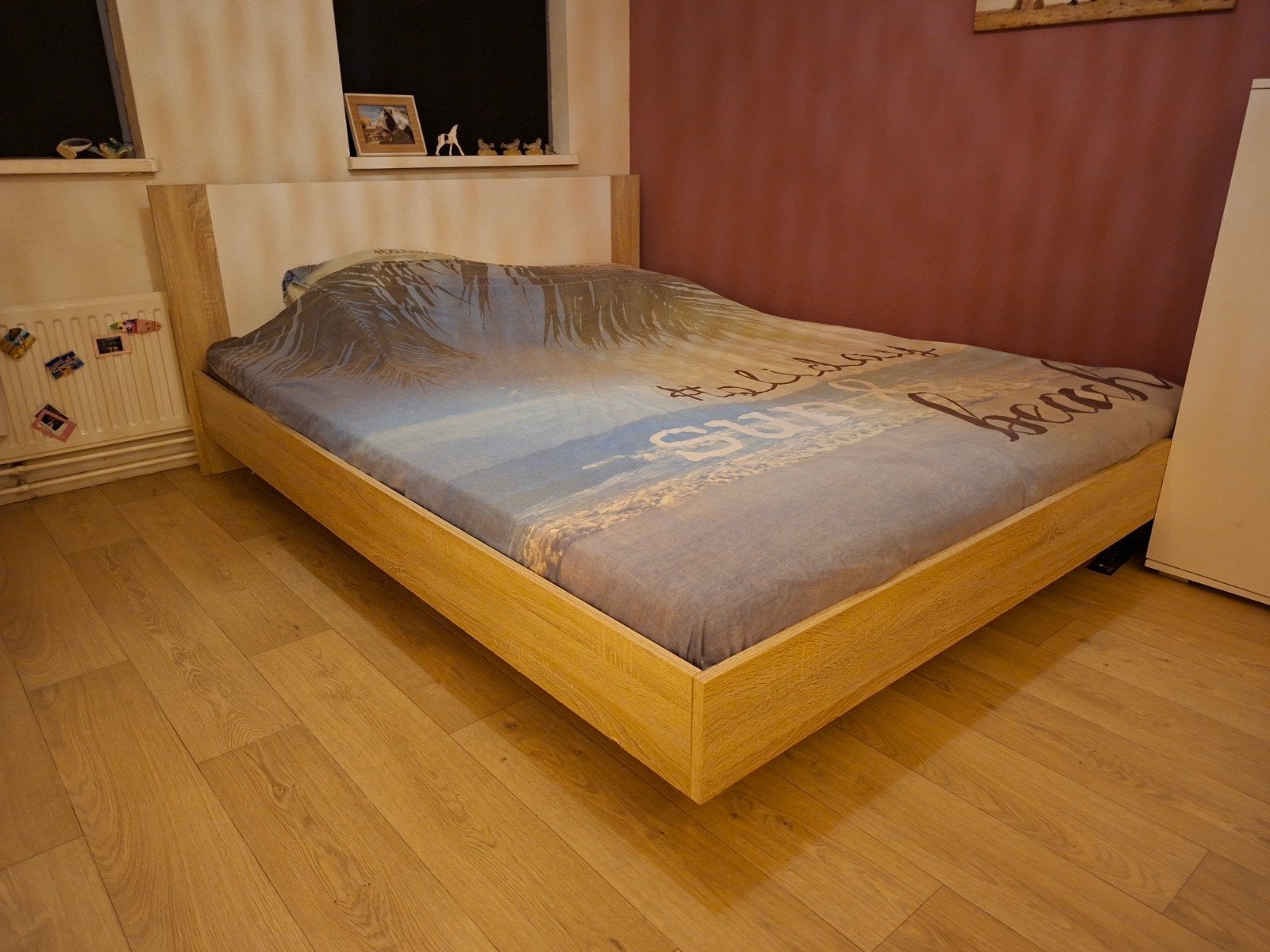 Foto 2 van Tweepersoonsbed 160x200 met lattenbodem