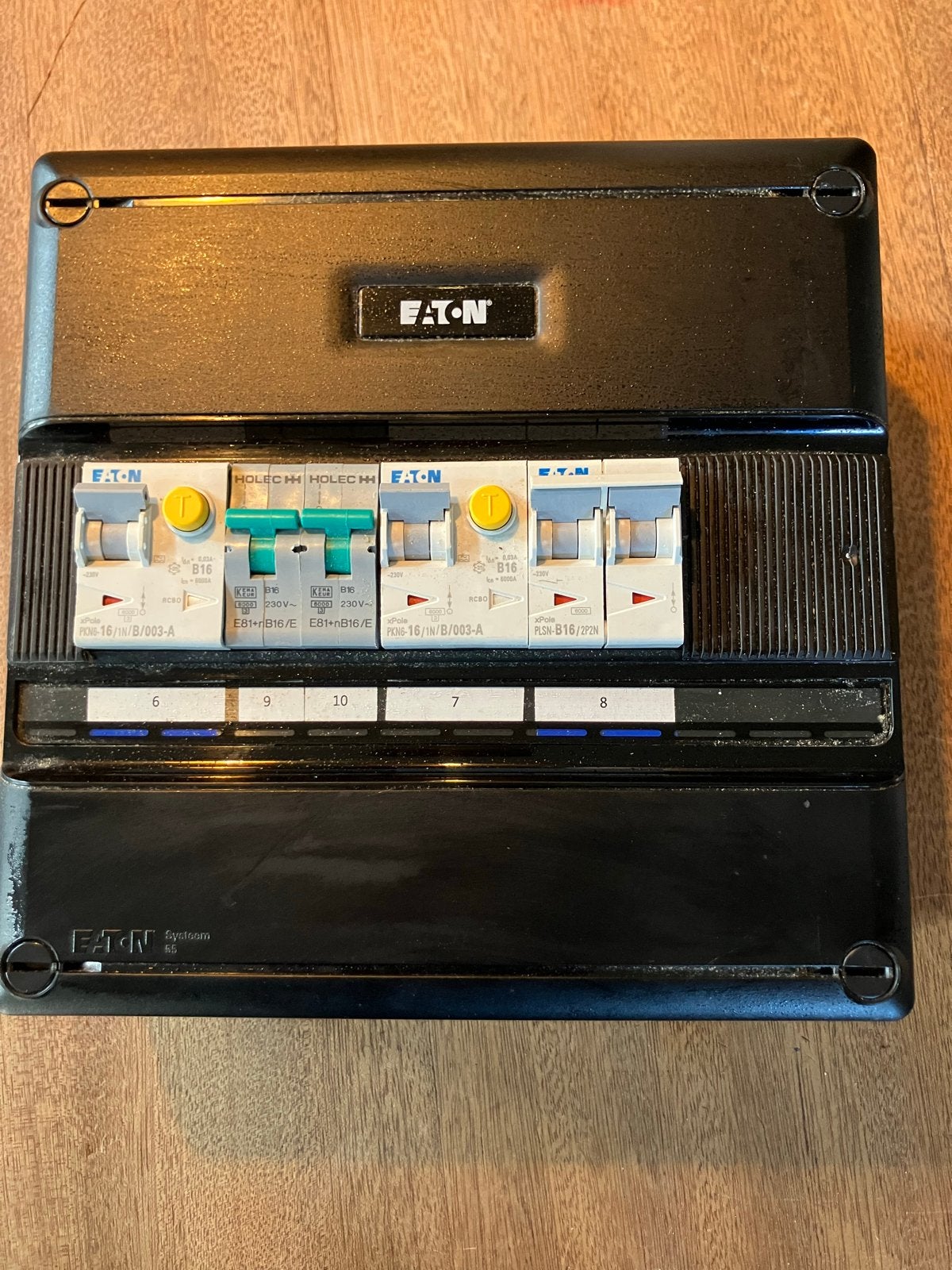Eaton Groepenkast HT220-S44 met aardlekautomaten, Ophalen, Gebruikt, Eaton, Groepenkast