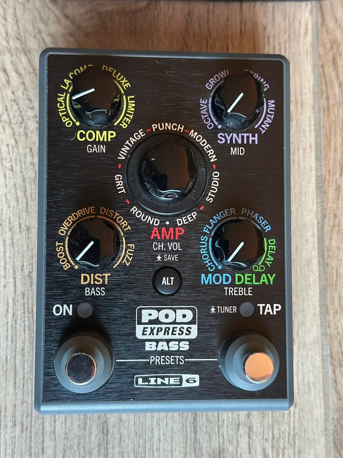 Line 6 POD Express Bass - Compacte Multi-effectprocessor, Ophalen of Verzenden, Zo goed als nieuw, Compressor