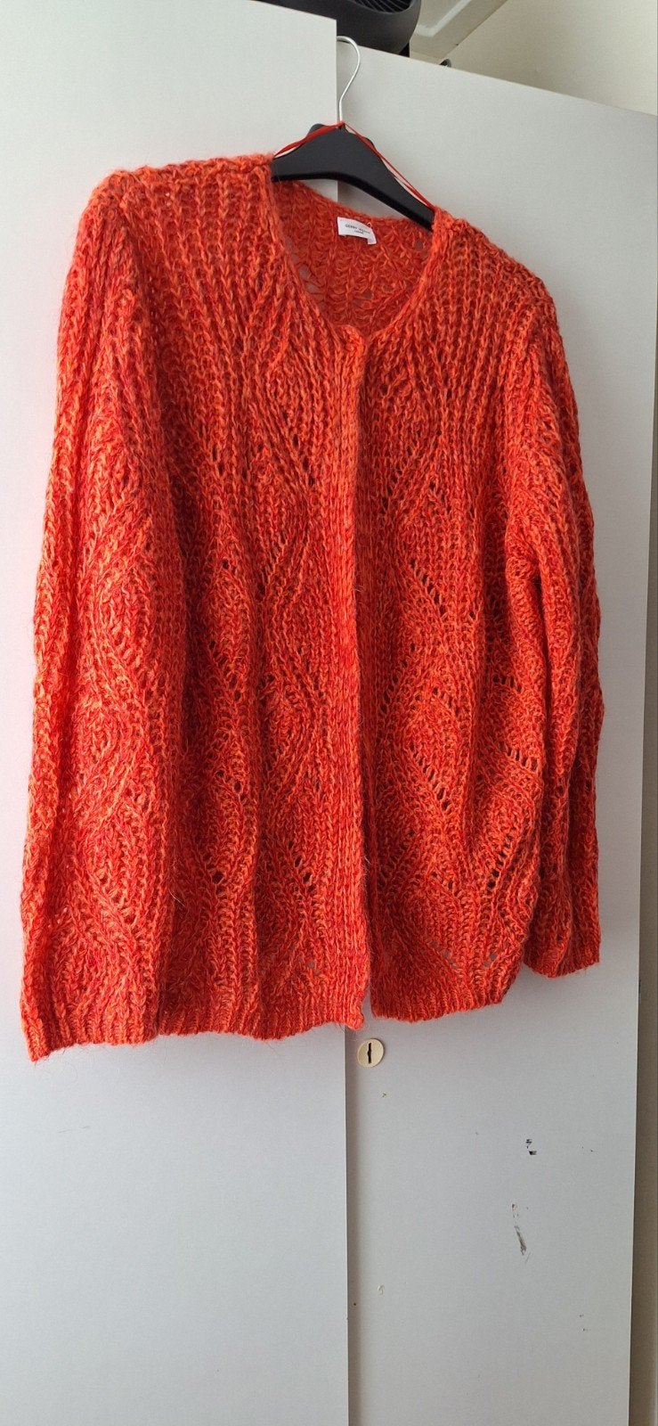 Warm oranje vest Gerry Weber maat 46, Kleding | Dames, Truien en Vesten, Maat 46/48 (XL) of groter, Nieuw, Oranje, Ophalen of Verzenden