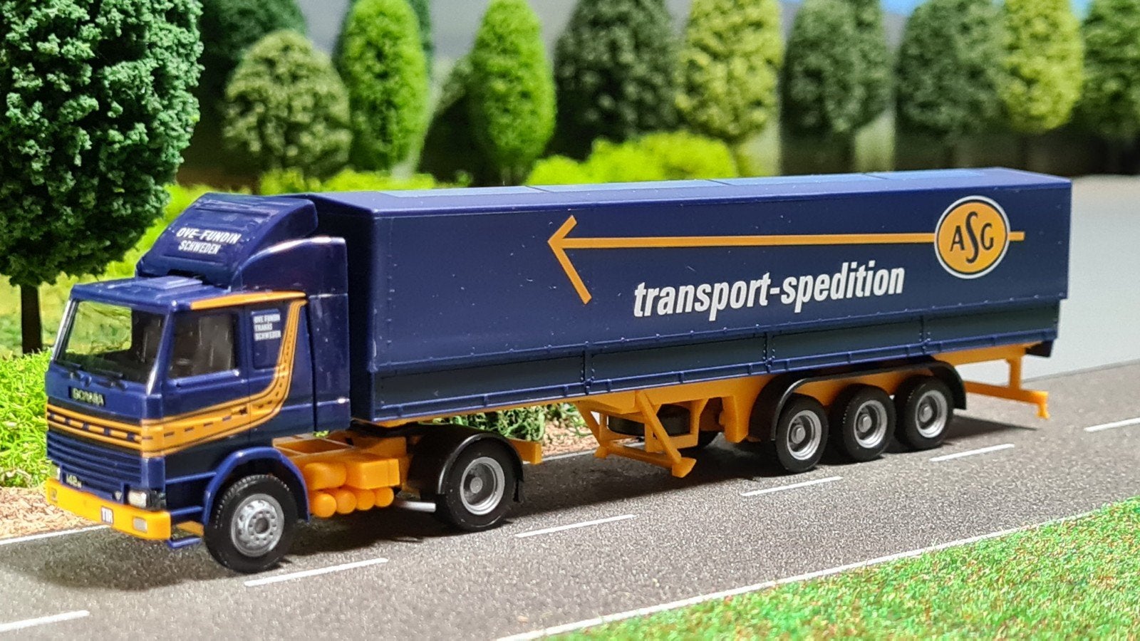 224 Herpa 1:87 Ove Fundin ASG Scania 142 huifoplegger, Ophalen of Verzenden, Nieuw, Bus of Vrachtwagen, Herpa