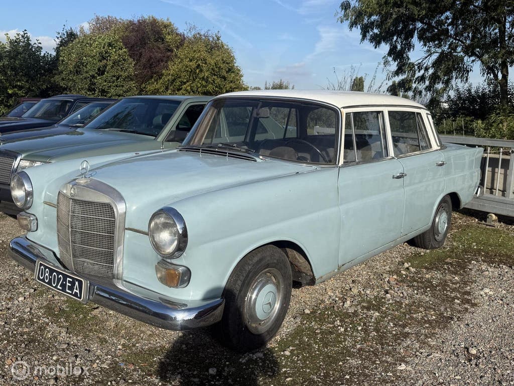 Mercedes W110 Heckflosse Projectwagen, foto 2