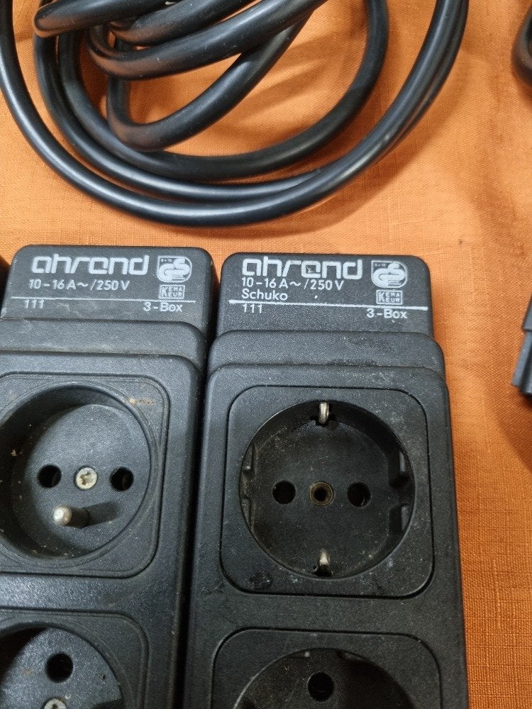 contactdozen ahrend wieland met schakel kabels, Ophalen of Verzenden, 'T Olde Gre-j, Info@toldegrej.nl, Endepoelstraat 20f Didam