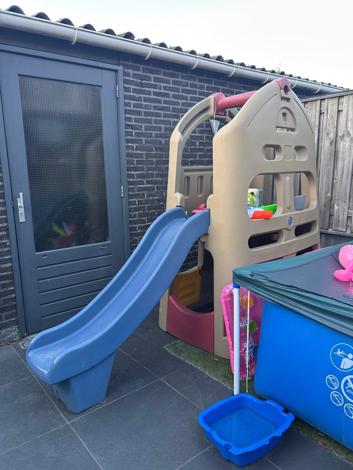 Step2 Speelhuis met Glijbaan - Stevig en Veel Plezier!, Ophalen, Gebruikt, Glijbaan