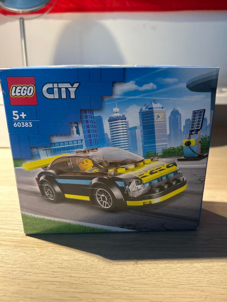 LEGO City Sportwagen 60383, Ophalen of Verzenden, Zo goed als nieuw