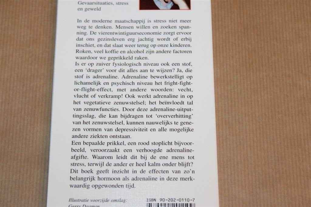 Onze Adrenaline-Samenleving — Natuurgeneeskunde & Stress, Ophalen of Verzenden, Gelezen, Overige onderwerpen, Achtergrond en Informatie
