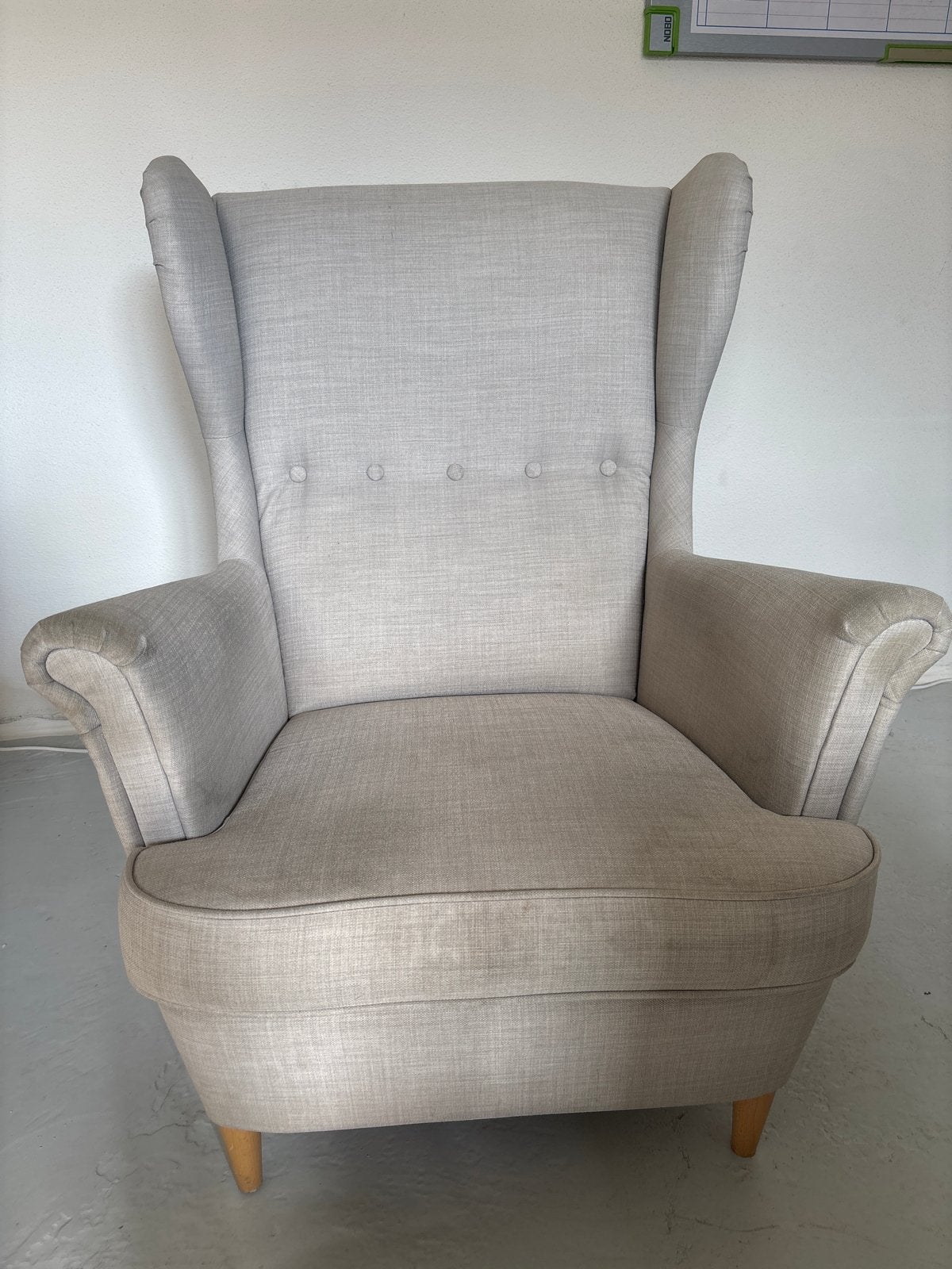 IKEA STRANDMON oorfauteuil in lichtbeige stof, Ophalen of Verzenden, Gebruikt, Stof, 75 tot 100 cm