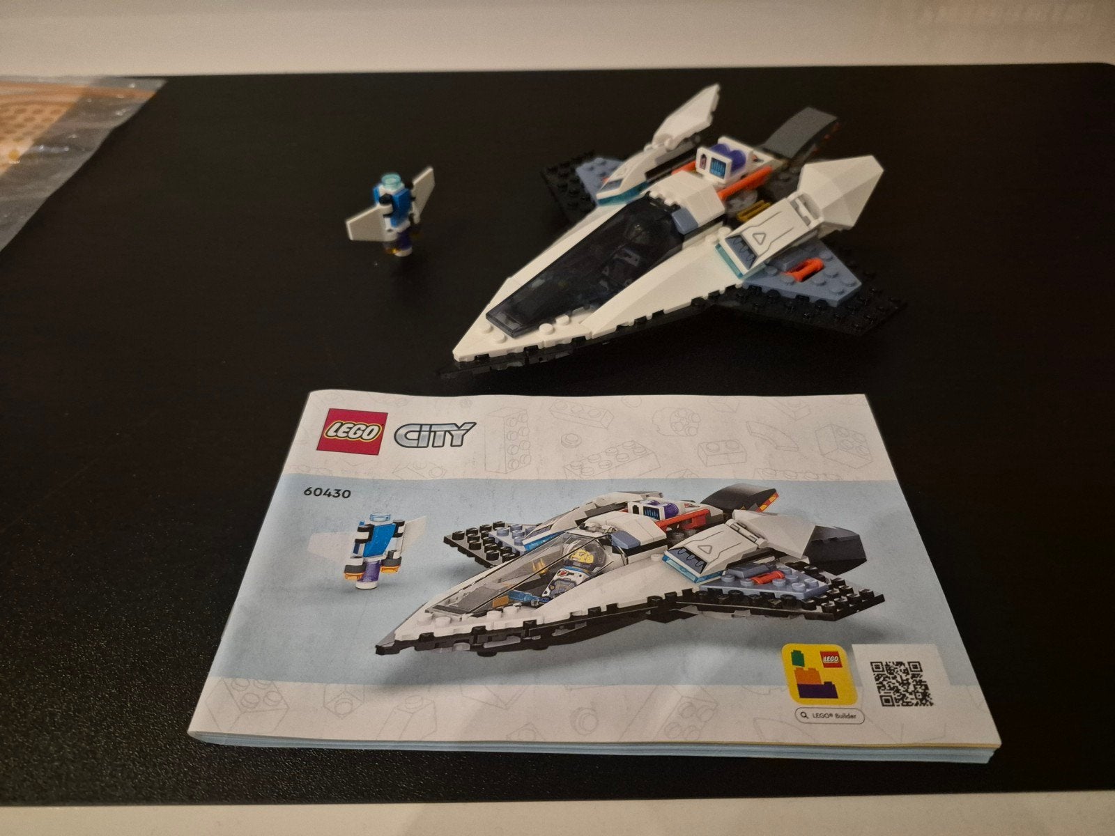 Lego City Interstellar Ruimteschip 60430, City, Lego, Compleet, Ophalen of Verzenden