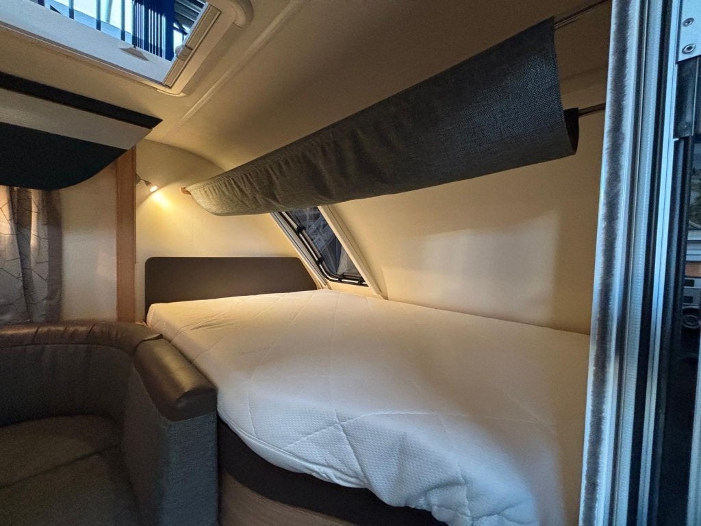 Knaus Sport en Fun 480 QL Mover Cassetteluifel vastbed,, Bedrijf, Tot en met 3, Knaus, Overige