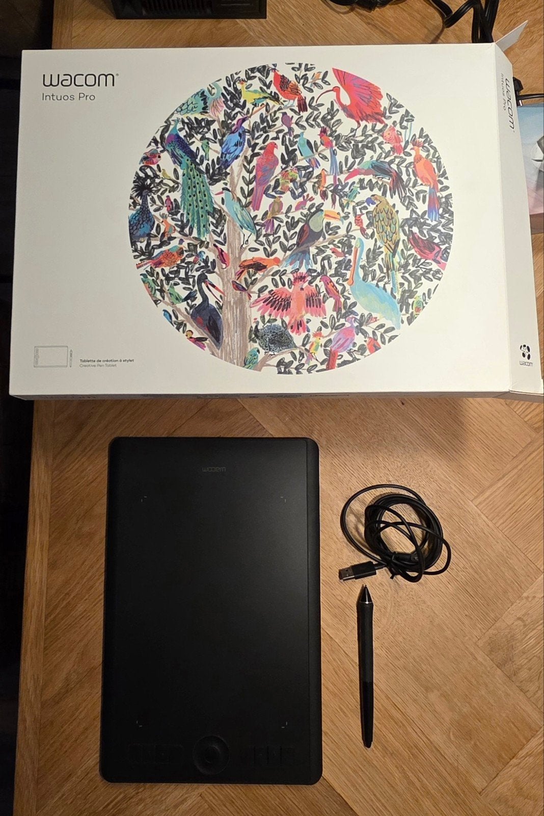 Wacom Intuos Pro tekentablet Medium (als nieuw!), Computers en Software, Tekentablets, Multi-touch, Ophalen of Verzenden, Zo goed als nieuw