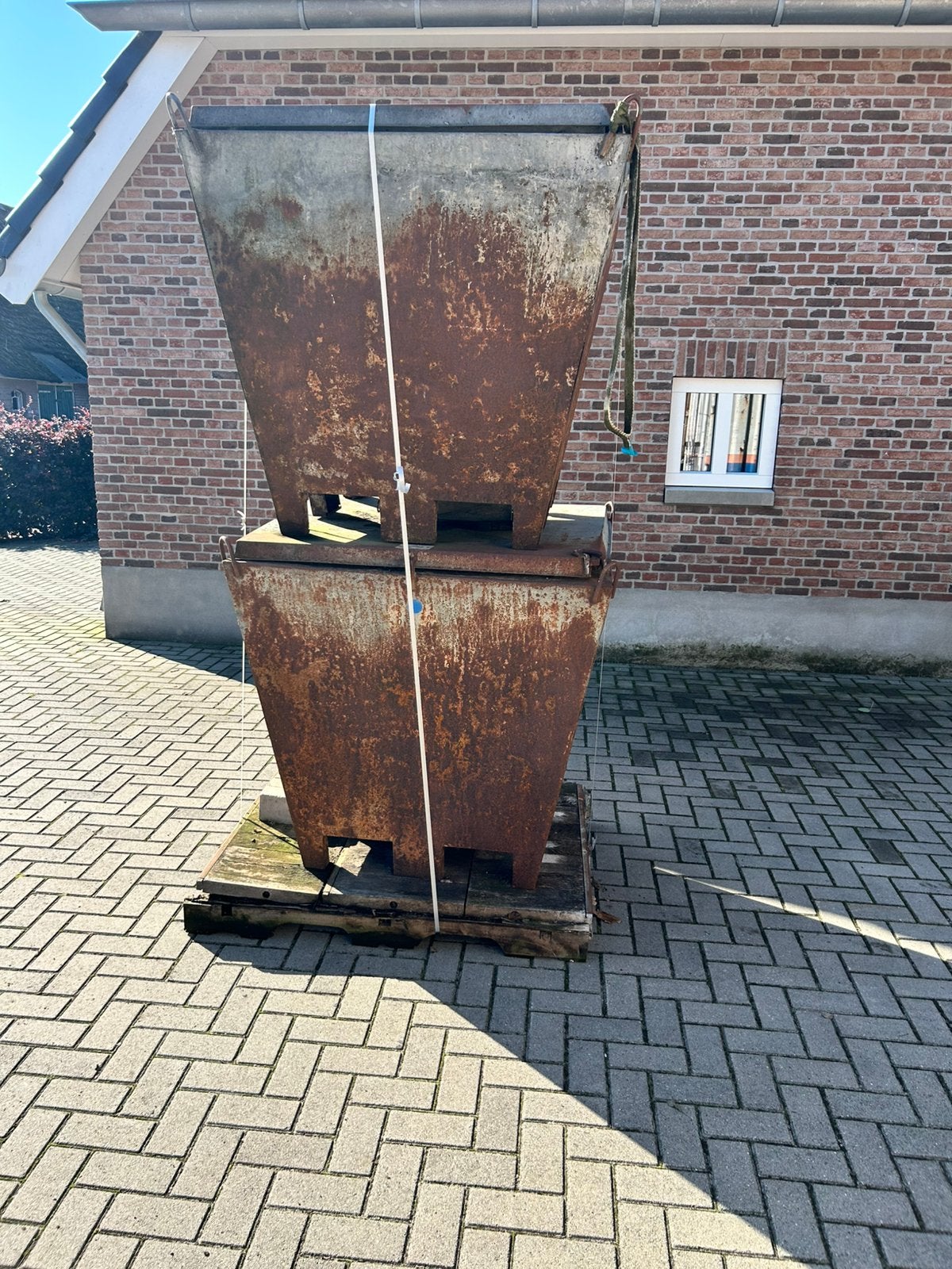 Waterputten, Ophalen of Verzenden, Zo goed als nieuw