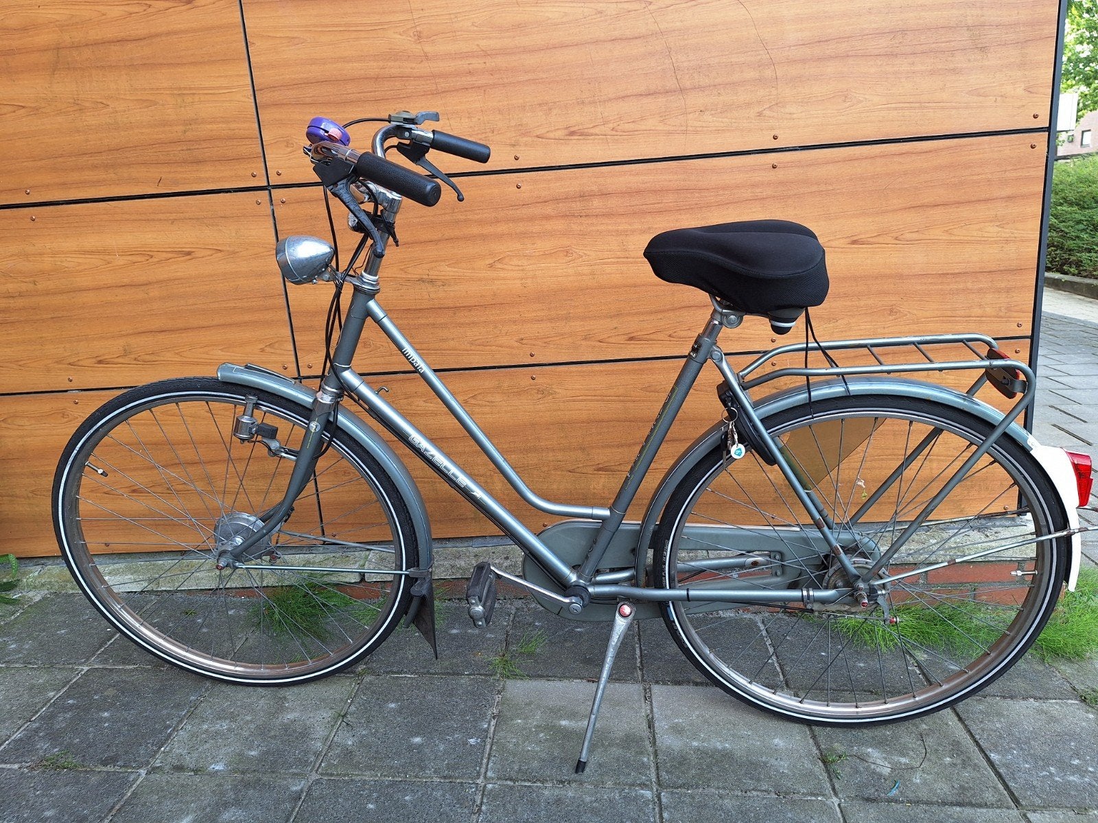 damesfiets GRATIS OPHALEN een pondje dropjes zou leuk zijn, Ophalen