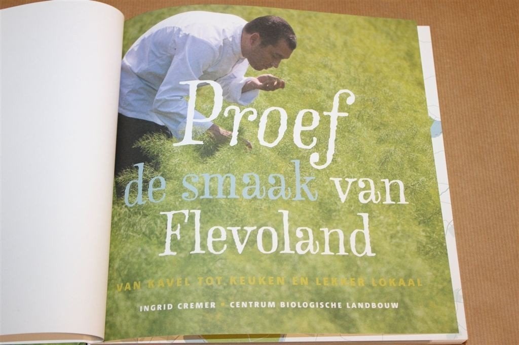 Proef de Smaak Flevoland — Lokaal Koken & Streekproducten, Ophalen of Verzenden, Zo goed als nieuw, Italië