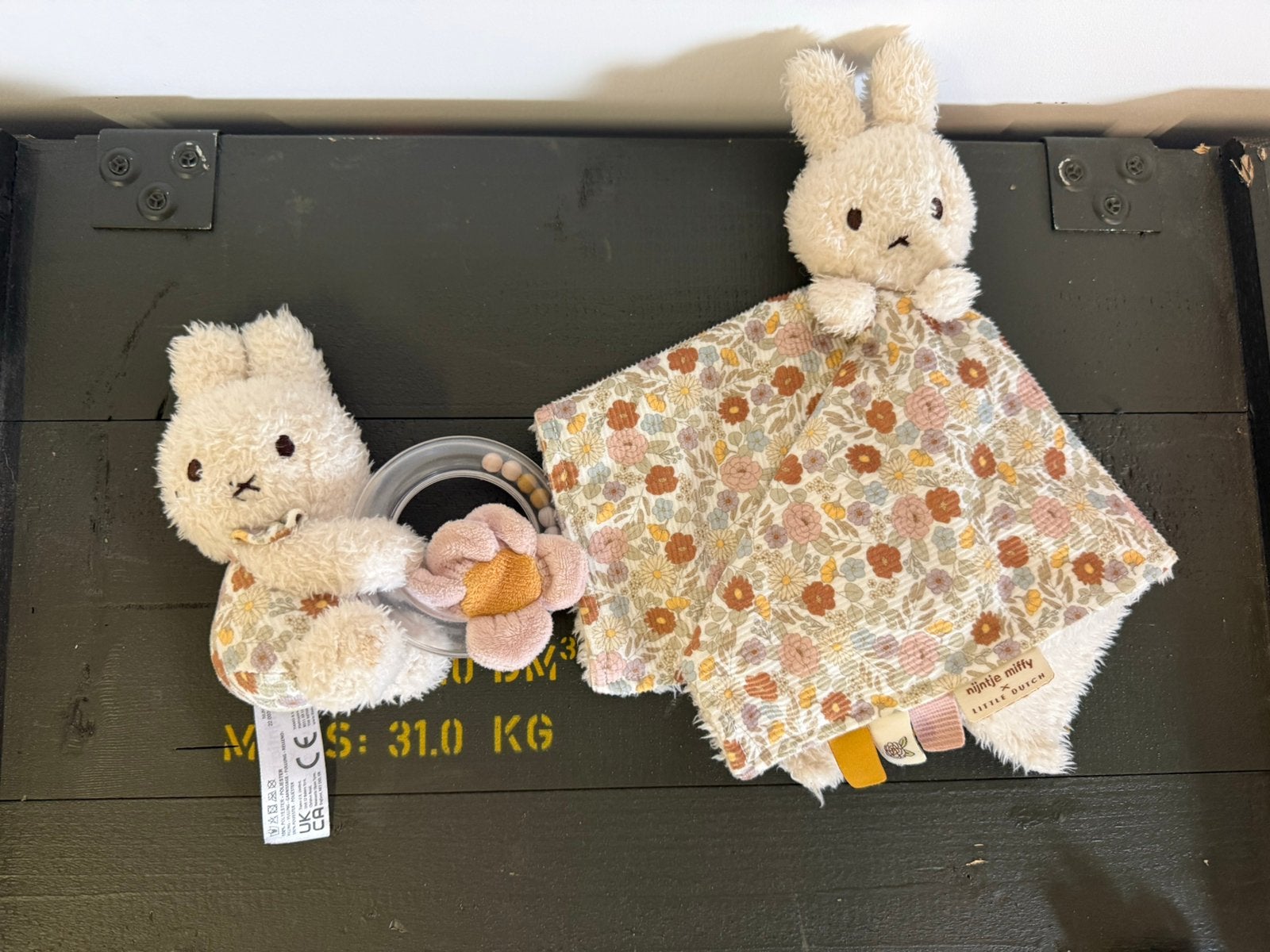 Little dutch x nijntje miffy knuffeldoekje en rammelaar, Ophalen of Verzenden, Zo goed als nieuw, Konijn
