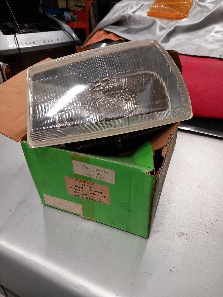 koplamp peugeot 504, Ophalen of Verzenden, Nieuw, Peugeot