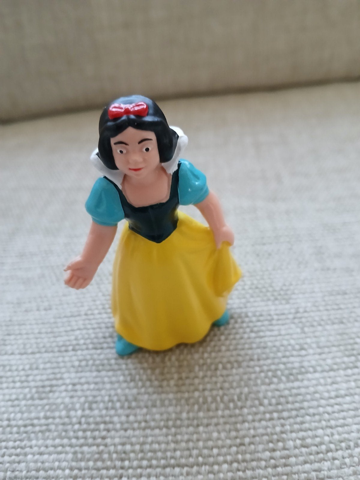 Sneeuwwitje van de 7dwergen. 2stk 1,50 per stuk., Verzamelen, Poppetjes en Figuurtjes, Ophalen of Verzenden, Gebruikt
