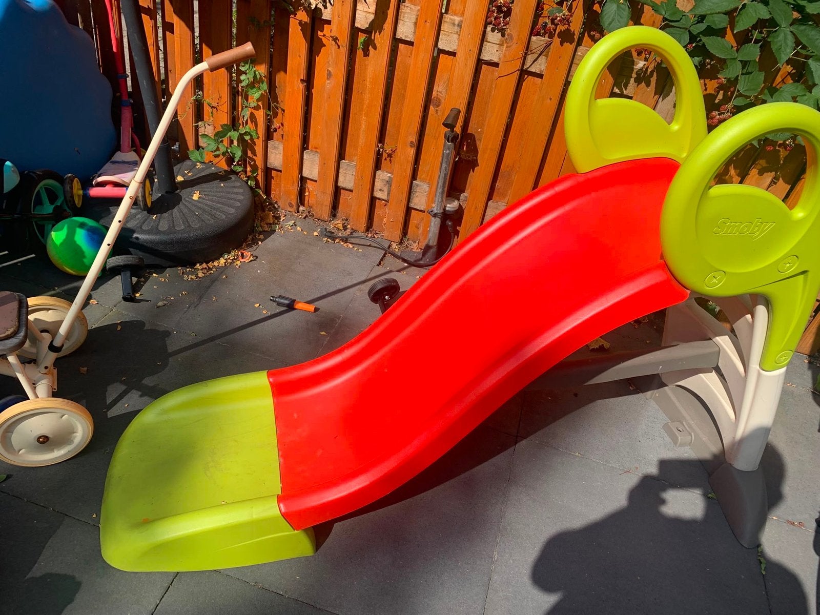 Smoby Glijbaan met Waterslang Aansluiting - Plezier voor Kin, Ophalen, Zo goed als nieuw, Glijbaan