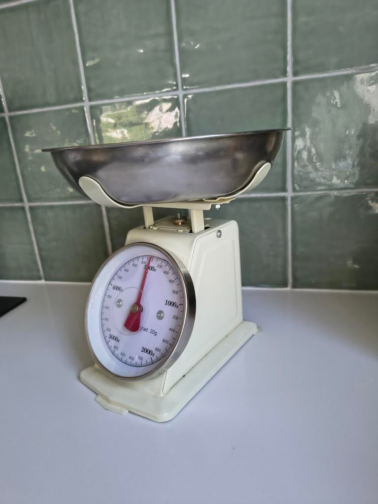 Leuke retro keukenweegschaal., Witgoed en Apparatuur, Weegschalen, Ophalen, 1 tot 500 gram, Keukenweegschaal, Minder dan 10 kg
