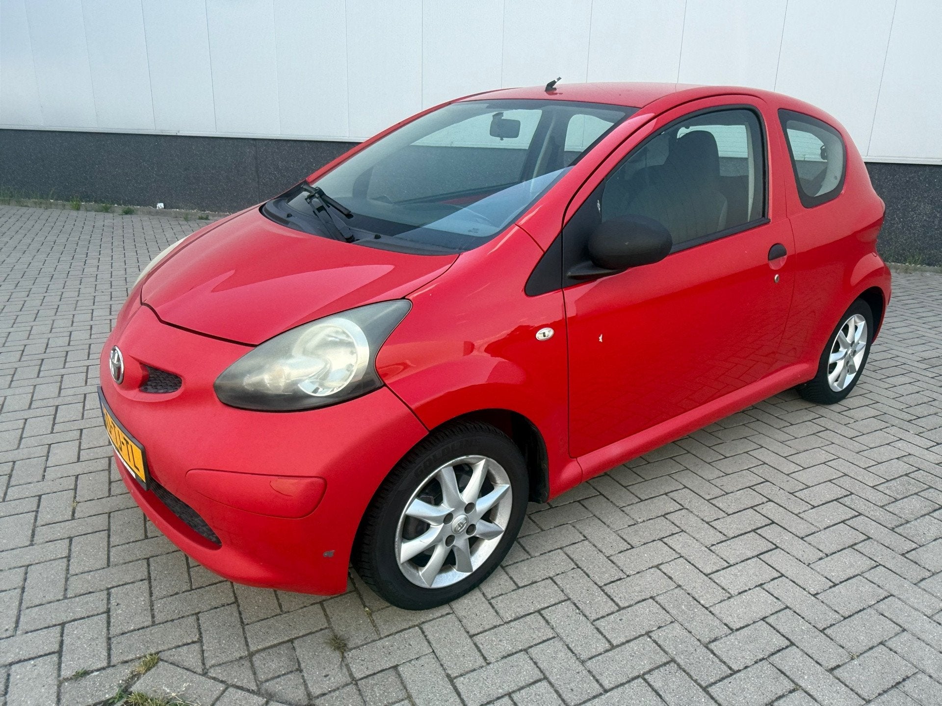 Toyota Aygo 1.0-12V, Auto's, Toyota, Voorwielaandrijving, 4 stoelen, 68 pk, Origineel Nederlands